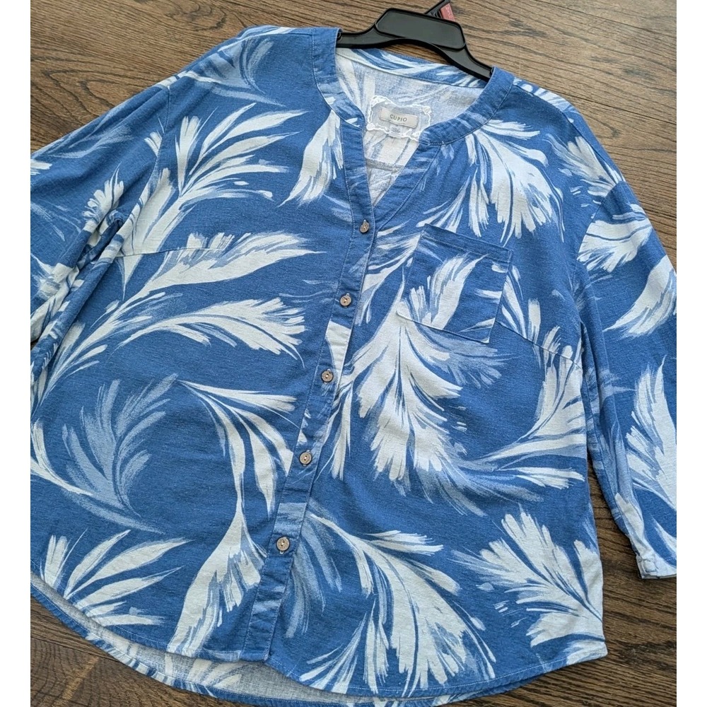 Cupio Plus Sz 1X Linen Blend Blue White Tropical Leaf Flowy Top Roll Tab Sleeve